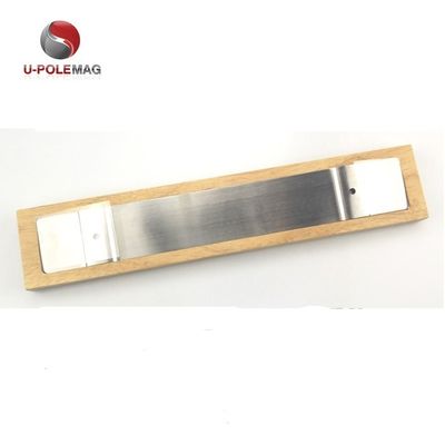ISO9001 2000 System 16&quot; Sustainable Wooden Magnetic Knife Block for Organized Kitchen