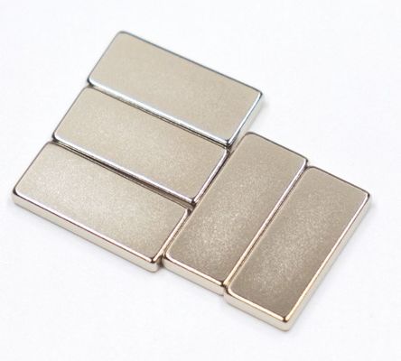 N45 Grade 80 Celsius Max Working Temperature Neody Magnet Block With ISO Certificated