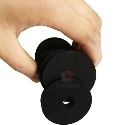 Easy to Install D43 D66 D88mm Rubber Coated POT Mounting Magnet With Internal Thread