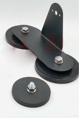 D88x8mm Round Rubber Coated Magnet Base With Outer Thread 45kg Pull Force Round Shape