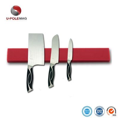 ISO9001 2000 System Silicon Magnetic Knife Holder for Easy Storage and Access