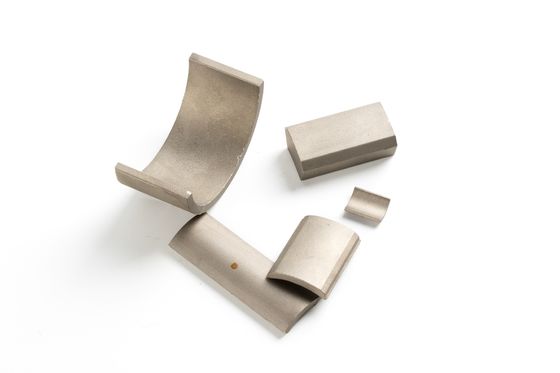 Industrial Magnet YXG-32 Sintered Smco Magnet with Max Working Temperature 300 degree
