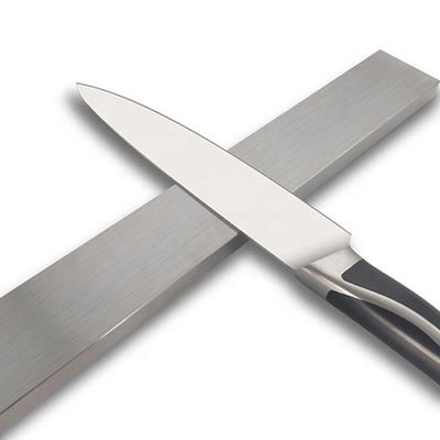 OEM ODM Accepted Stainless Steel Magnetic Knife Holder with 304 Corrosion Resistance