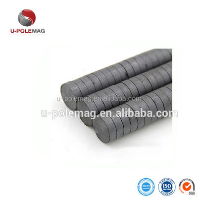 Round Ceramic Industrial Magnets C8 Ferrite Disc Magnets for Crafts and Refrigerator