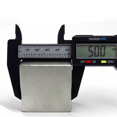 Industrial Magnet Block Neodymium NdFeb 50x50x25mm with Strong Magnetic Properties