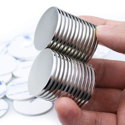 Round Disc Magnet Made with Permanent NiCuNi Coating on 3M Self Adhesive Magnetic Sheet