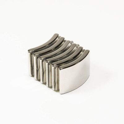 High Grade Ndfeb Countersunk Magnet Neodymium Arc Magnets with ISO9001 2000 Assurance