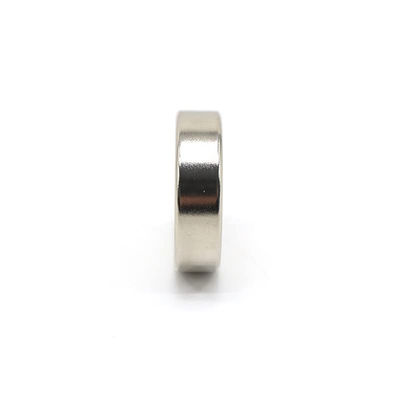 Industrial N52 D20x20mm Neodymium Disc Magnet with Axial Magnetism Direction and Best